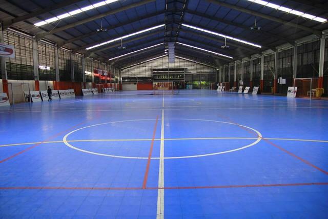 OFS Futsal Center Jombang – Lapangan Futsal Favorit di Jombang